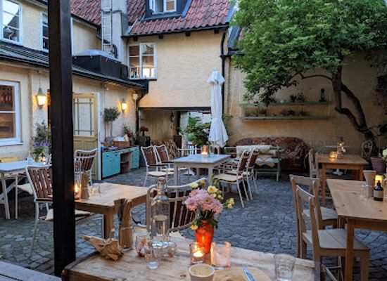 sweden/gotland/restaurant/var-fru-visby
