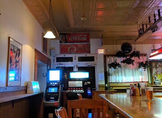 north-dakota/killdeer-mountains/restaurant/buckskin