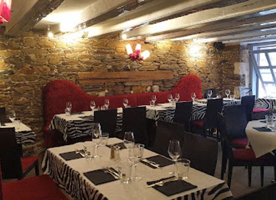 france/nantes/quartier-de-la-creation/restaurant/les-pieds-dans-le-plat