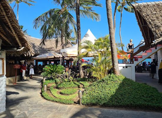 kenya/mombasa-beach/restaurant/lido-seafood-grill-the-sarova-whitesands-hotel