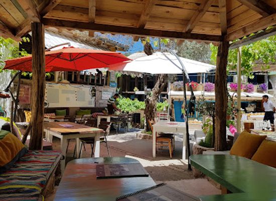 montenegro/banjani/restaurant/konoba-bedem