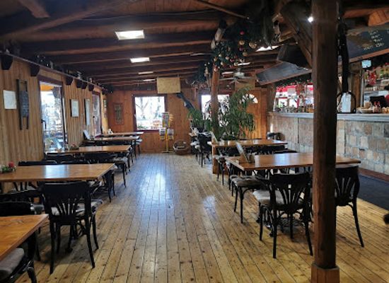 hungary/transdanubia/restaurant/sanyi-sarok-etterem