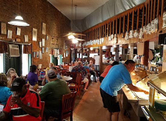 alabama/lake-eufaula/restaurant/barb-s-country-kitchen
