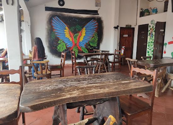 honduras/copan-ruinas/restaurant/moli-s-pizza