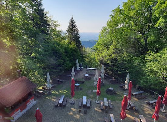croatia/medvednica-mountain/restaurant/planinarski-dom-runolist