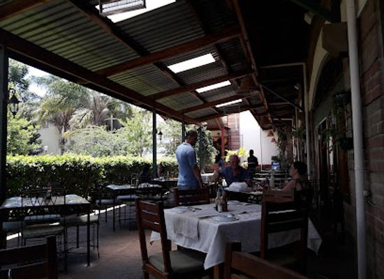 malawi/lake-malawi/restaurant/mamma-mia-restaurant