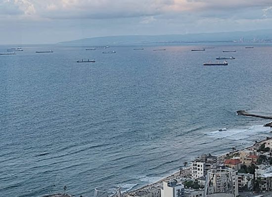 israel/haifa-beaches/restaurant/golden-coral