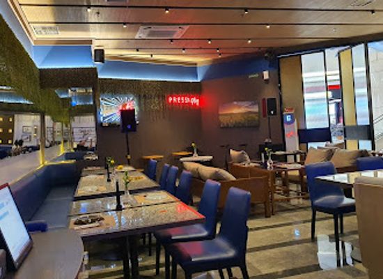 indonesia/surabaya/tunjungan/restaurant/gioi-tunjungan-plaza-5