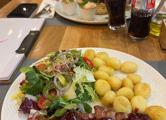 poland/kielce/restaurant/restauracja-poziomka