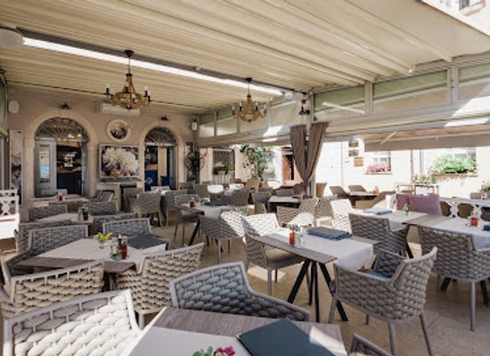 croatia/rovinj/restaurant/restaurant-marina