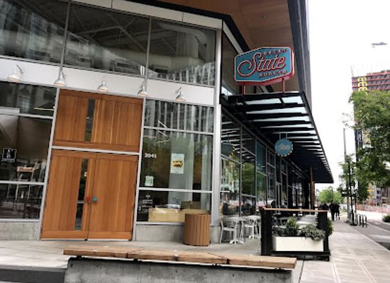 washington/olympic-peninsula/restaurant/great-state-burger