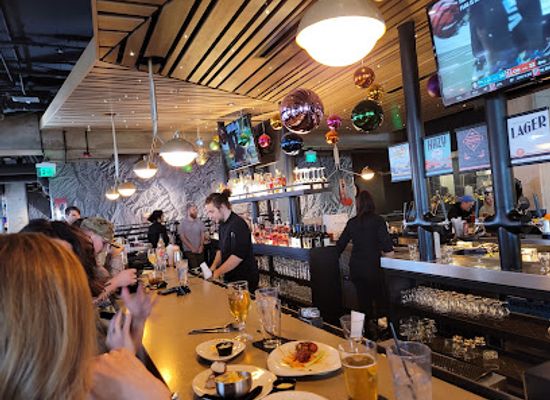 colorado/sangre-de-cristo-mountains/restaurant/great-divide-brewery-roadhouse