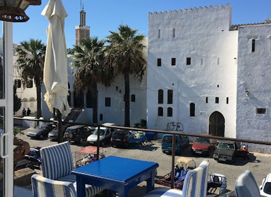 morocco/tangier/kasbah/restaurant/le-salon-bleu