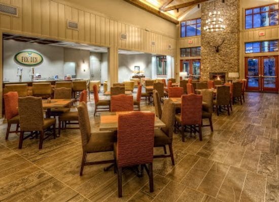 tennessee/pigeon-forge/restaurant/fox-den