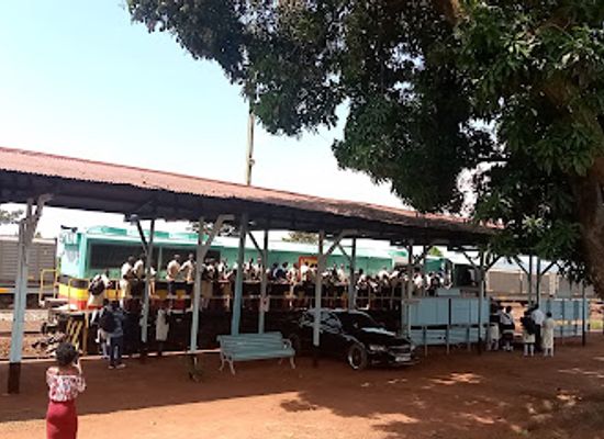 uganda/jinja-source-of-the-nile/restaurant/dining-area-jinja