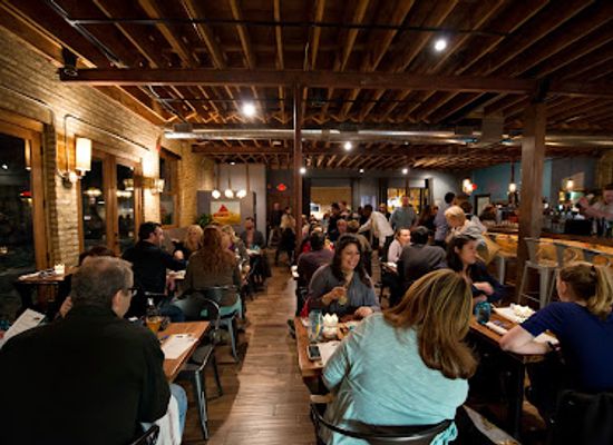 illinois/evanston/restaurant/peckish-pig