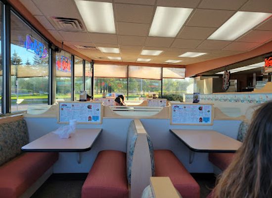 michigan/central-michigan/restaurant/jon-s-drive-in