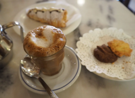 eritrea/sahel/restaurant/gebretnsaie-cafe