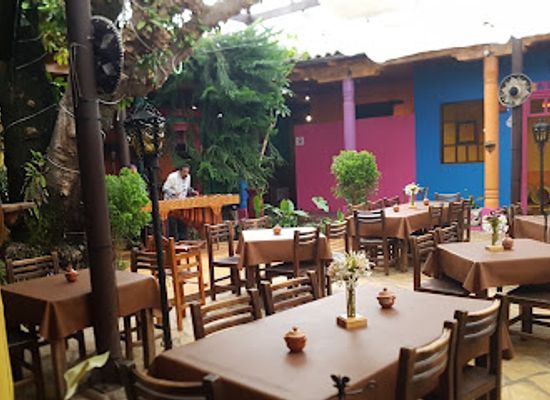 mexico/chiapas/restaurant/restaurante-al-sazon-que-me-toquen