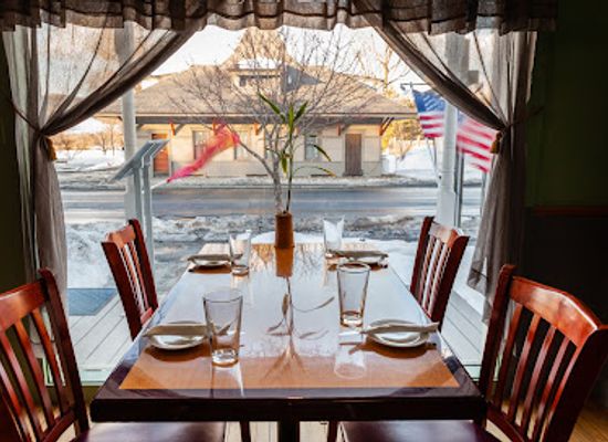 vermont/woodstock/restaurant/angkor-wat-restaurant