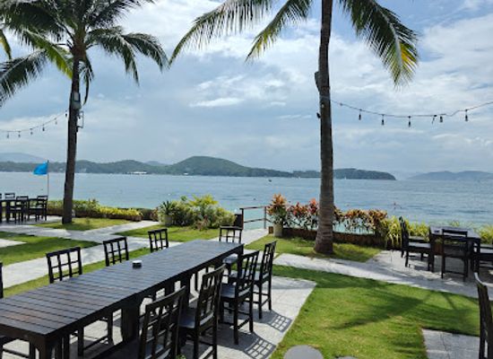 vietnam/south-central-coast/restaurant/nha-hang-sea-breeze