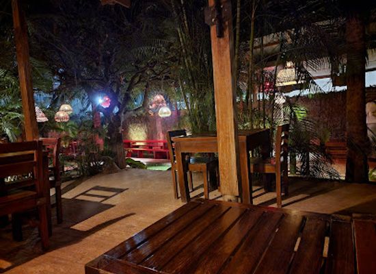 ghana/akyem/restaurant/the-neem-grill