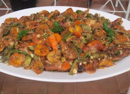 cameroon/foumban/restaurant/no-name-place-chez-nah-pat