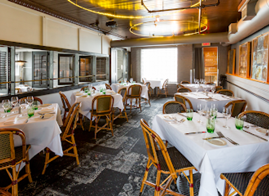 new-jersey/north-jersey/restaurant/the-frog-the-peach