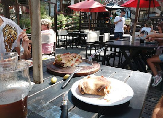 argentina/pampas/restaurant/olivas-del-sur