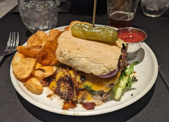 texas/south-plains/restaurant/claraboya-scratch-kitchen-bar