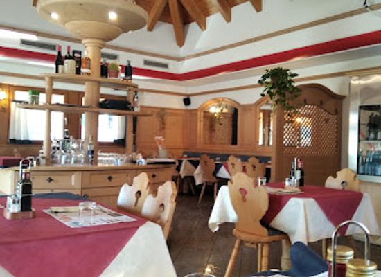 italy/val-di-non/restaurant/ristorante-3-cime-da-happy