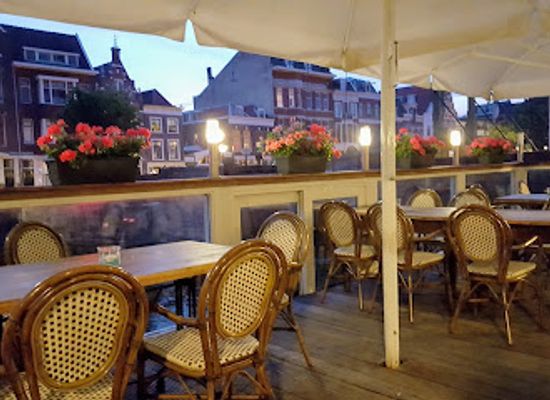 netherlands/rotterdam/delfshaven/restaurant/t-ouwe-bruggetje
