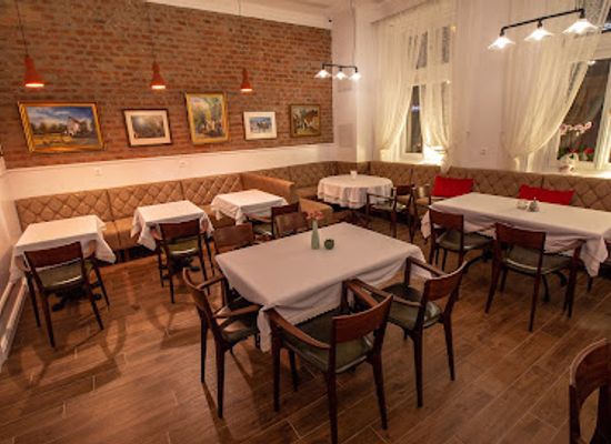 hungary/hajdusag/restaurant/reskonto-etterem