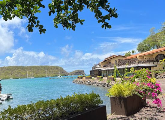 grenada/morne-rouge-beach/restaurant/secret-harbour-grenada-restaurant