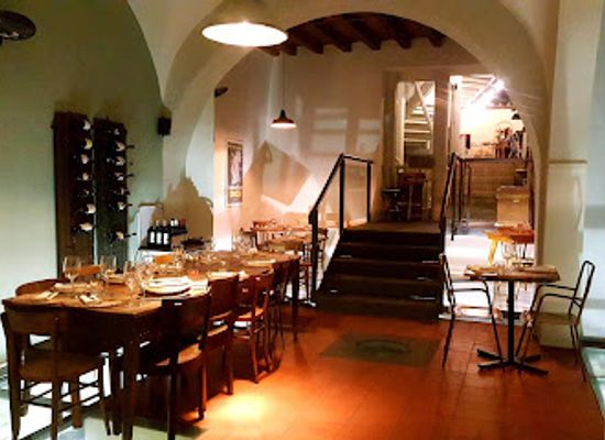 italy/arezzo/restaurant/la-clandestina