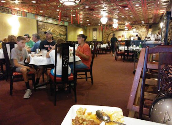 nebraska/lincoln/university-place/restaurant/imperial-kitchen