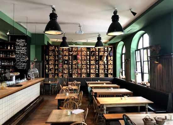 germany/munich/schwabing/restaurant/kaisergarten