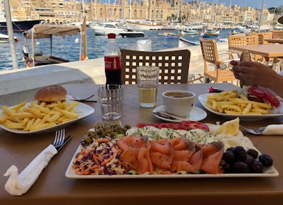 malta/birgu/restaurant/alice-springs-kiosk
