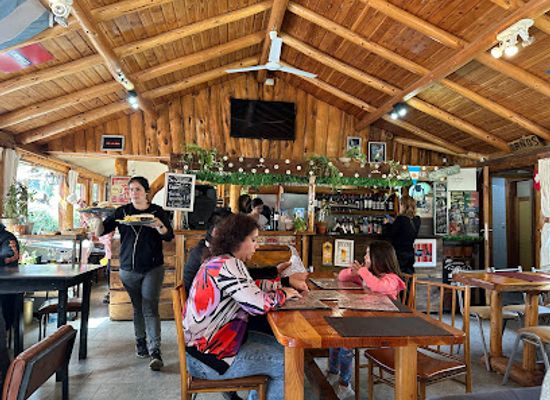argentina/nahuel-huapi-national-park/restaurant/montana-grill-house