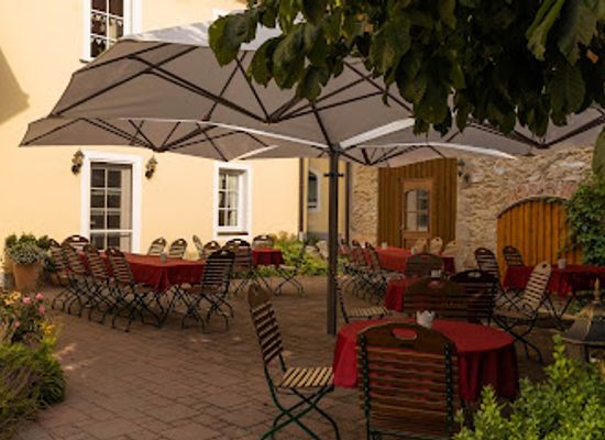 germany/upper-palatinate/restaurant/gasthaus-zum-kouh-lenzen