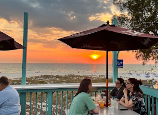florida/st-petersburg-beach/restaurant/st-pete-beach-crabby-bill-s-seafood