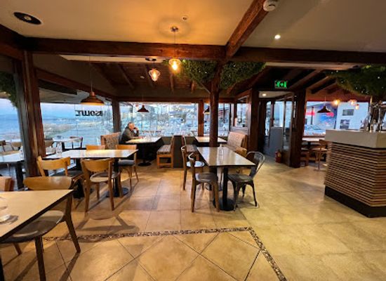 argentina/san-carlos-de-bariloche/restaurant/almado