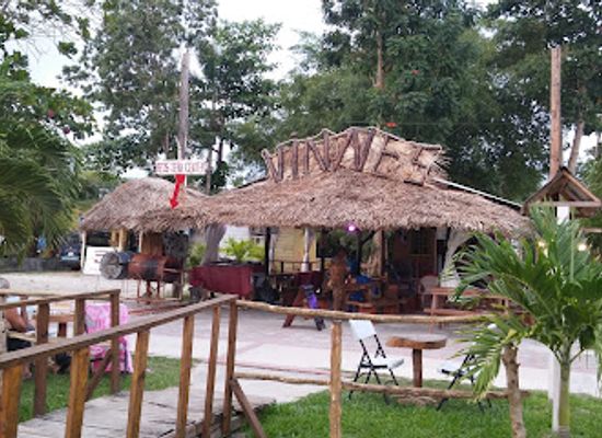 jamaica/great-morass/restaurant/vinnes-grill-n-bar