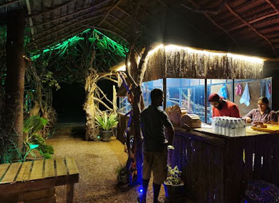 sri-lanka/hambantota-district/restaurant/yala-wild-heart-restaurant