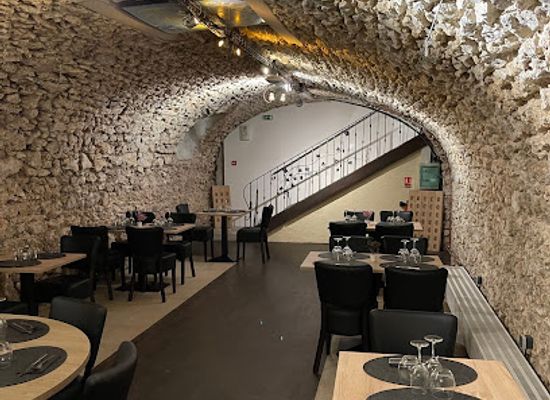 france/champagne/restaurant/le-p-tit-champenois-restaurant-au-coeur-de-nos-caveaux-typiquement-champenois-epernay