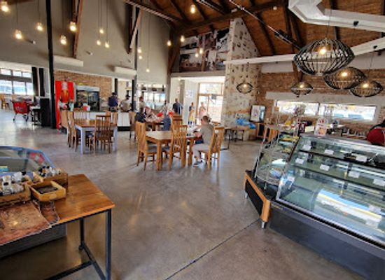 namibia/kaokoland/restaurant/outjo-bakkery