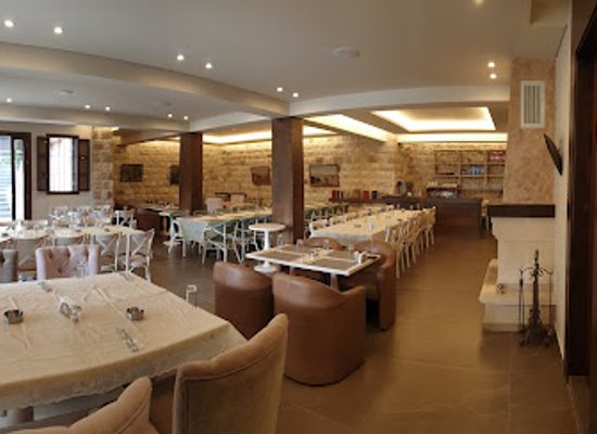 lebanon/bekaa/restaurant/resto-st-nicolas