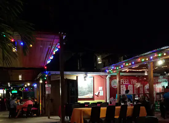 jamaica/kingston/restaurant/jojo-s-jerk-pit