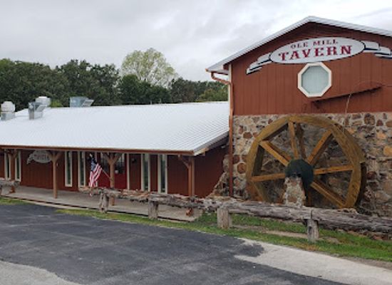 arkansas/ozark-mountains/restaurant/ole-mill-tavern