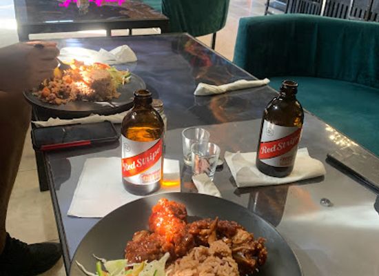 jamaica/savanna-la-mar/restaurant/eleven-restaurant-and-lounge